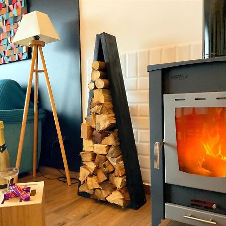 Casa Nueva En Vigo Rural Mos Con Jacuzzi Y Chimenea Para Escapada Romantica 폰테베드라 외부 사진