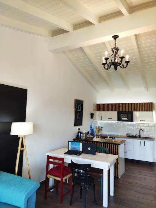 Casa Nueva En Vigo Rural Mos Con Jacuzzi Y Chimenea Para Escapada Romantica 폰테베드라 외부 사진