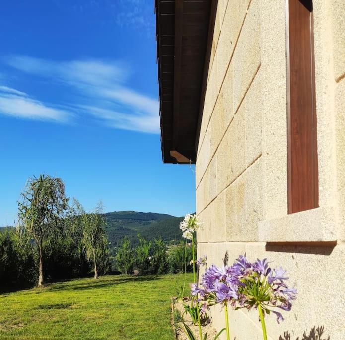 Casa Nueva En Vigo Rural Mos Con Jacuzzi Y Chimenea Para Escapada Romantica 폰테베드라 외부 사진