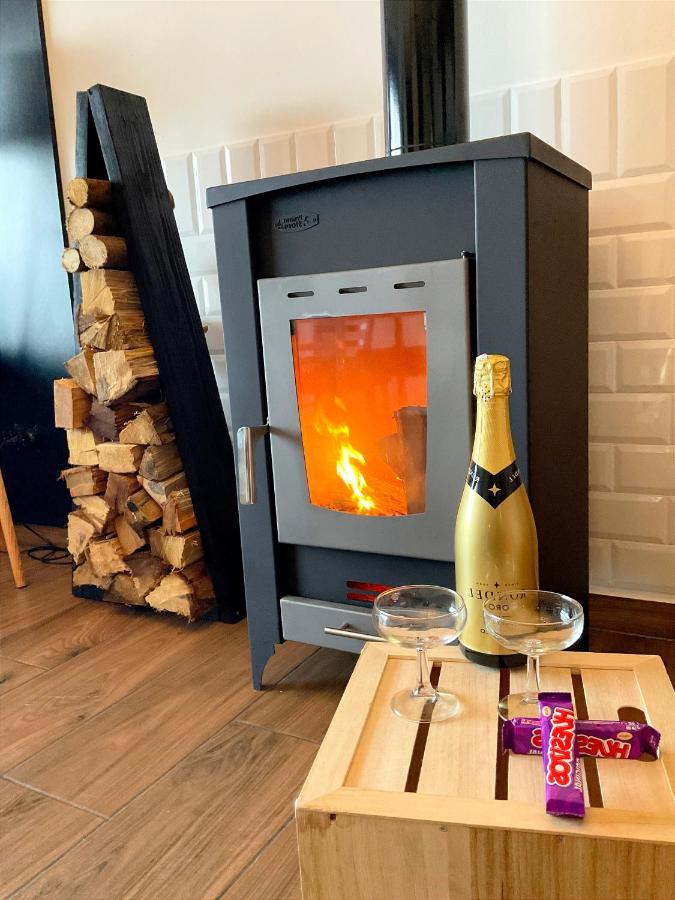 Casa Nueva En Vigo Rural Mos Con Jacuzzi Y Chimenea Para Escapada Romantica 폰테베드라 외부 사진