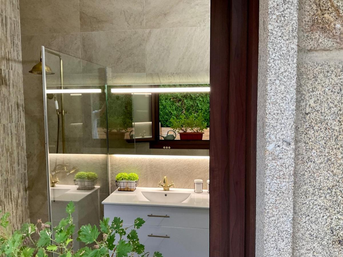 Casa Nueva En Vigo Rural Mos Con Jacuzzi Y Chimenea Para Escapada Romantica 폰테베드라 외부 사진